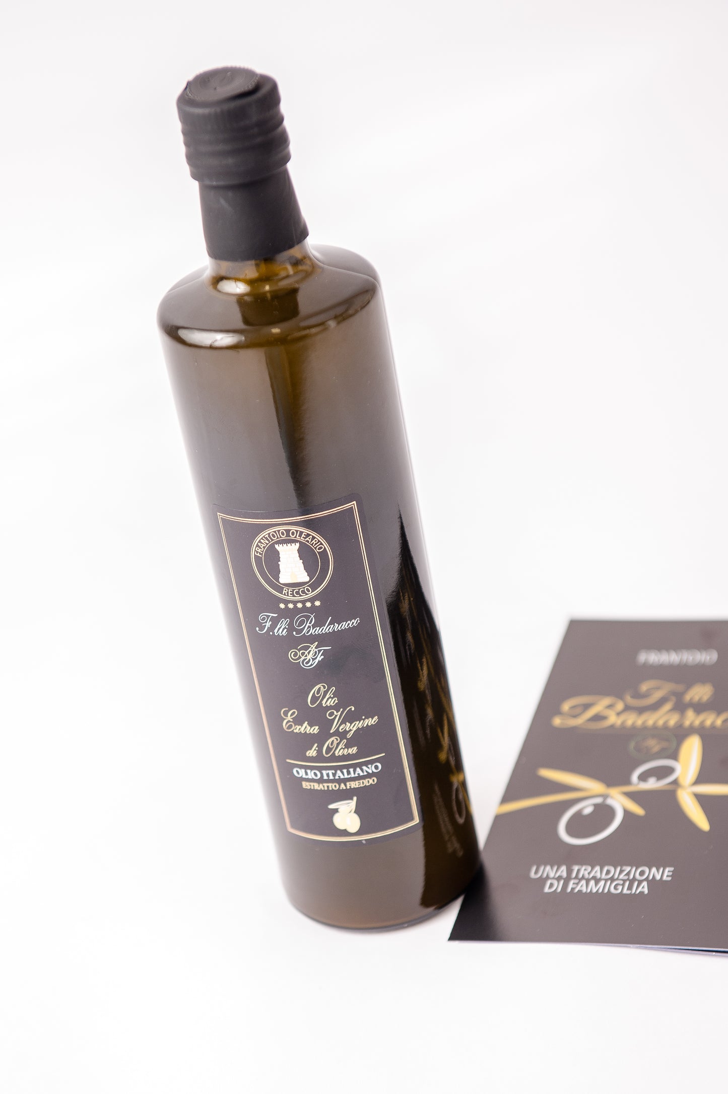 Olio Extravergine di Oliva Delicato in bottiglia da 0,75 LT